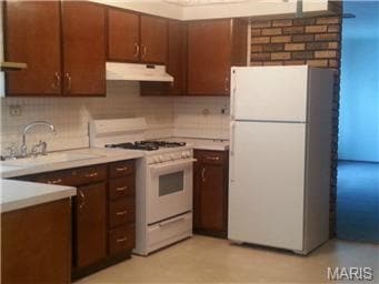  - 4008 Bayless Ave