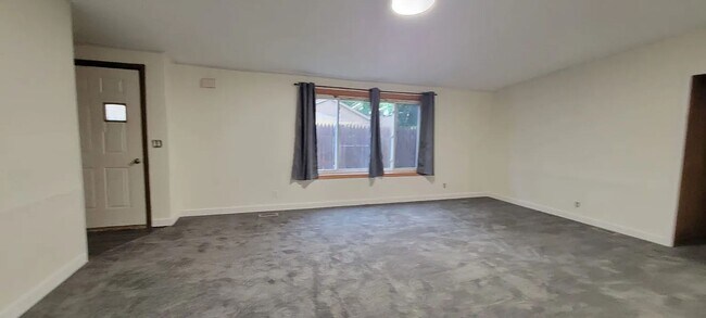 Foto del edificio - 38 Earlmoor Blvd