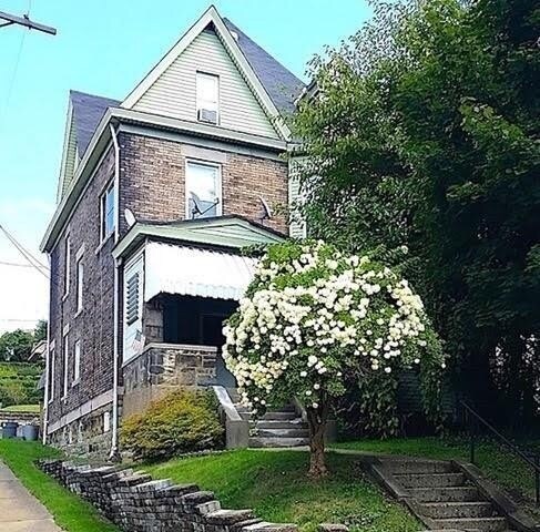 Photo - 5229 Gertrude St