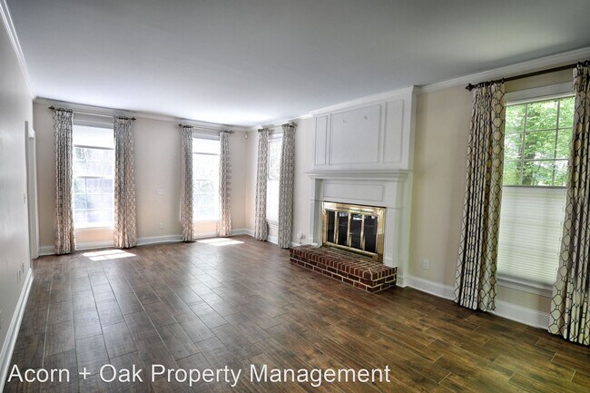 Building Photo - 3 br, 2.5 bath House - 6713 Falconbridge