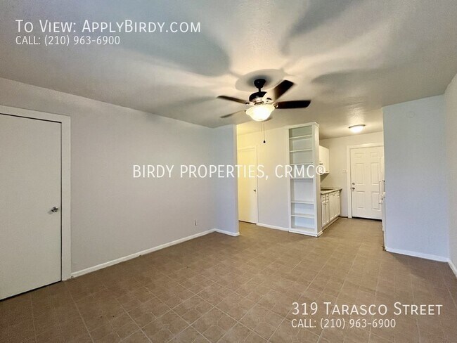 Foto del edificio - Charming 2 Bed/1 Bath Duplex in San Antoni...
