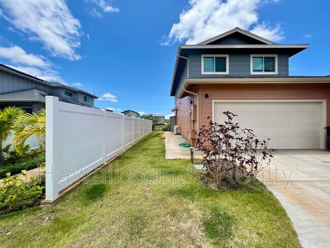 Building Photo - 91-984-984 Huaulaula Loop