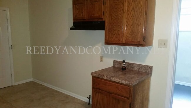 Foto del edificio - 3862 Windcrest Rd