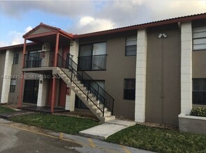 Building Photo - 3255 Coral Ridge Dr