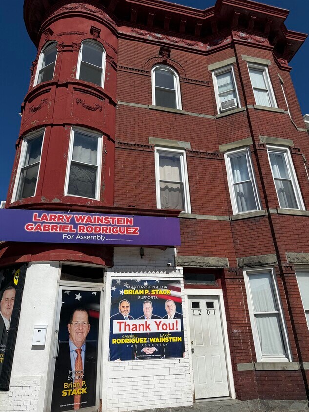 Foto principal - 1201 John F. Kennedy Blvd