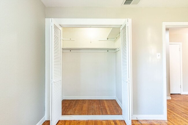 Foto del edificio - 2 Bedroom, 1 Bath Home Just South of Tech ...