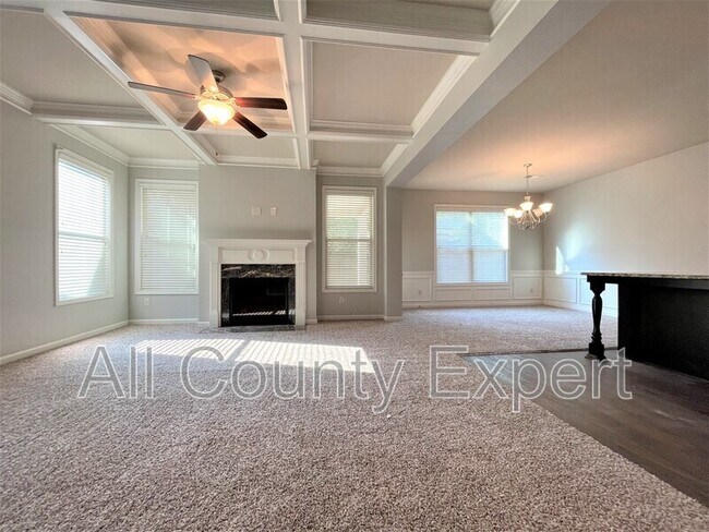 Foto del edificio - 5338 Cactus Cove Ln
