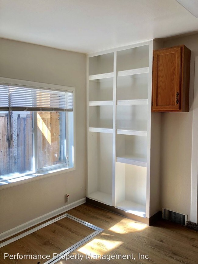 Foto del edificio - 2 br, 1 bath House - 1430 Lipan St.