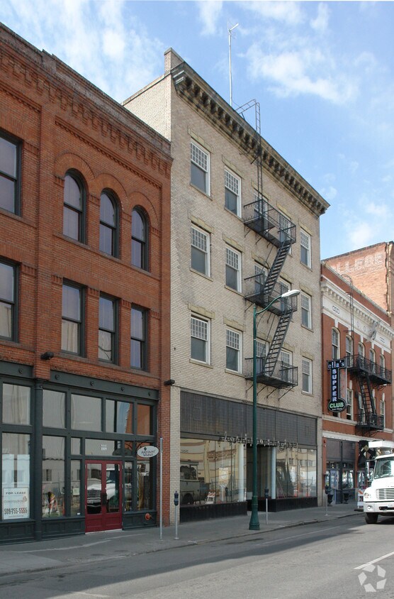 Foto del edificio - Montvale Lofts