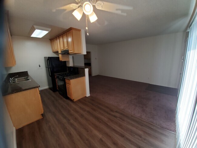 Dining Room - 12535 Pacific Ave