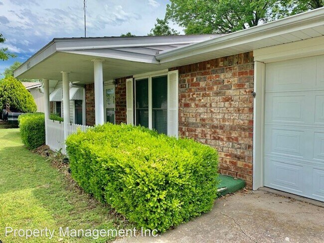 Foto del edificio - 3 br, 1.5 bath House - 803 Keith