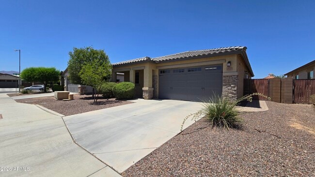 Building Photo - 17210 W Diana Ave