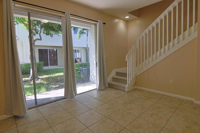 Building Photo - 21211 NW 14th Pl