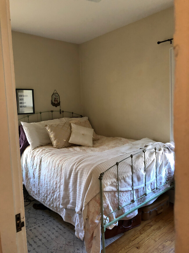 Bedroom 1 - 1029 Luttrell Street