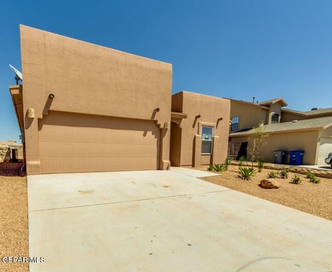 Building Photo - 3256 Bell Point Dr