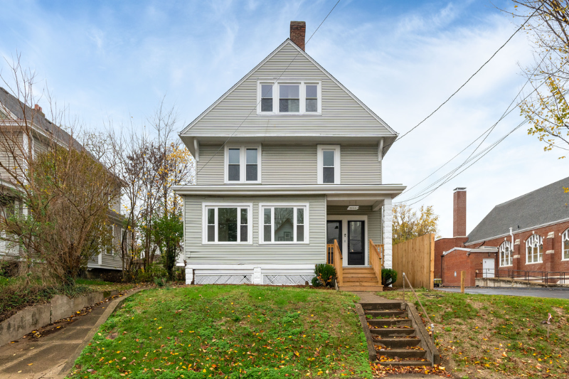 Foto principal - 3955 Elsmere Ave