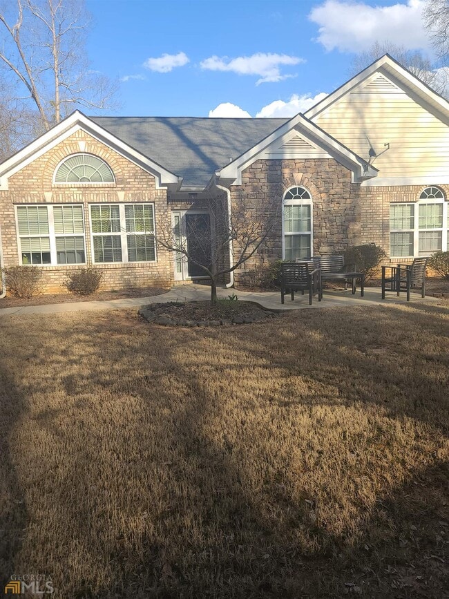 Building Photo - 4857 Shae Ct