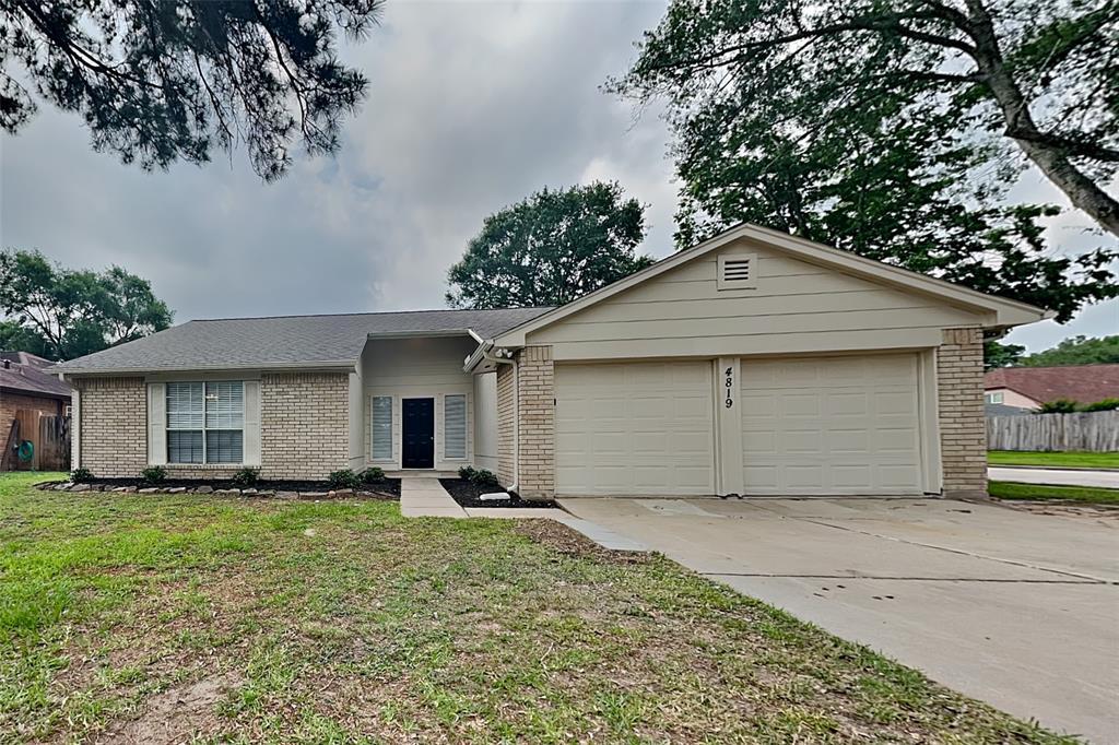 Foto principal - 4819 Bridgeville Ln