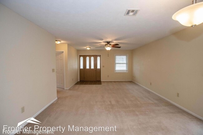 Building Photo - 3 br, 2 bath House - 816 West 8th Street