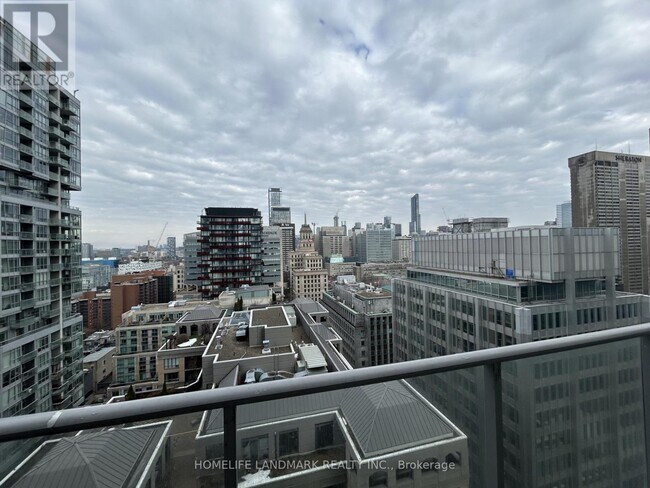 Photo du bâtiment - 126 Simcoe St