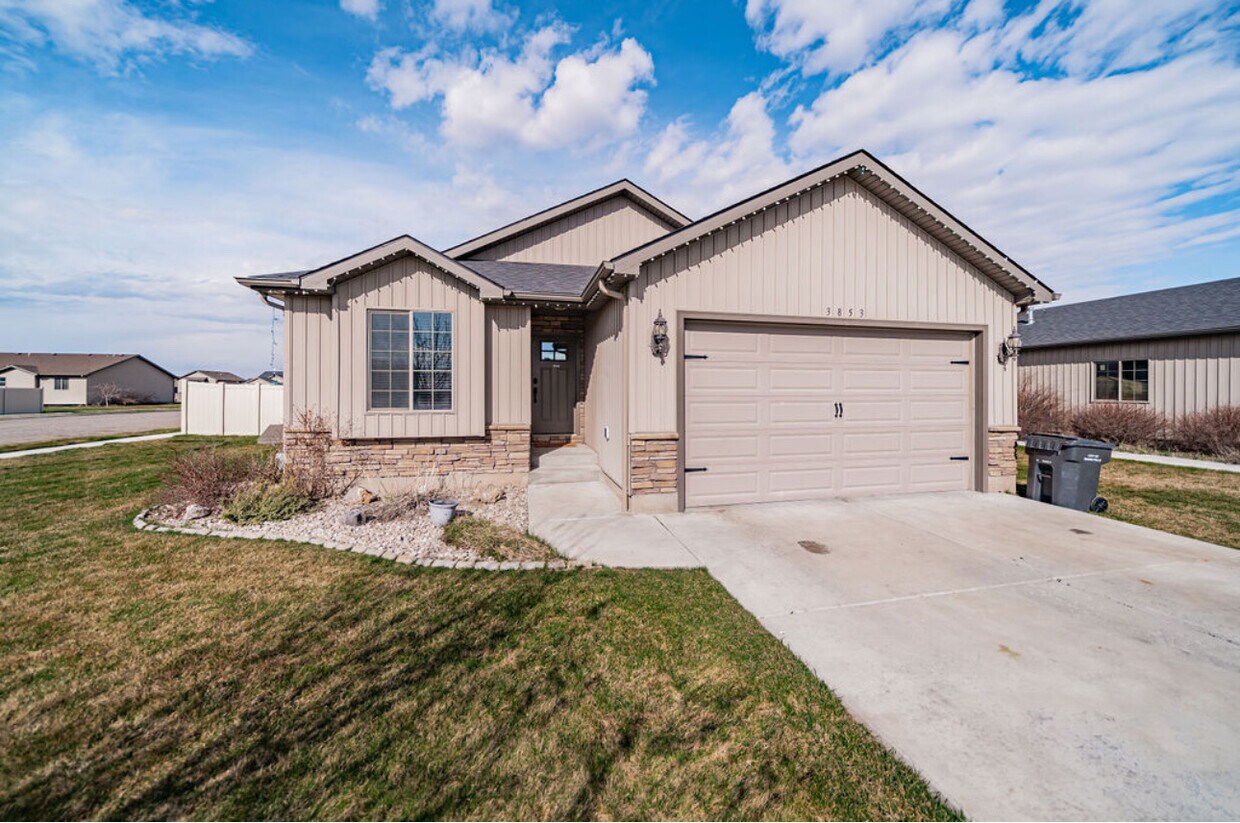 Foto principal - 3853 Tradition Ct