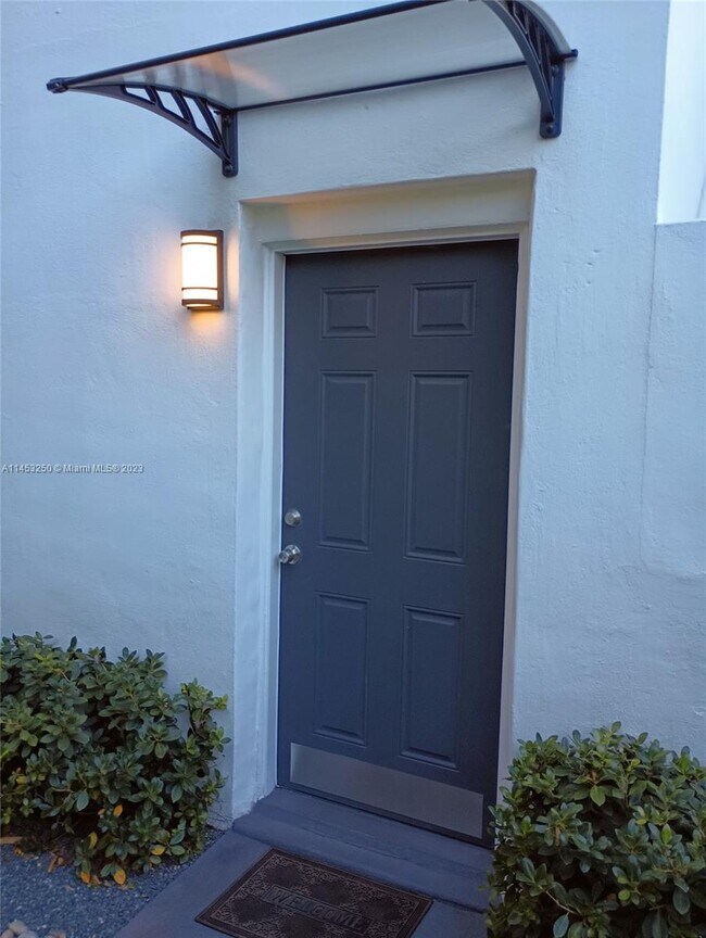 Foto del edificio - 444 NE 69th St