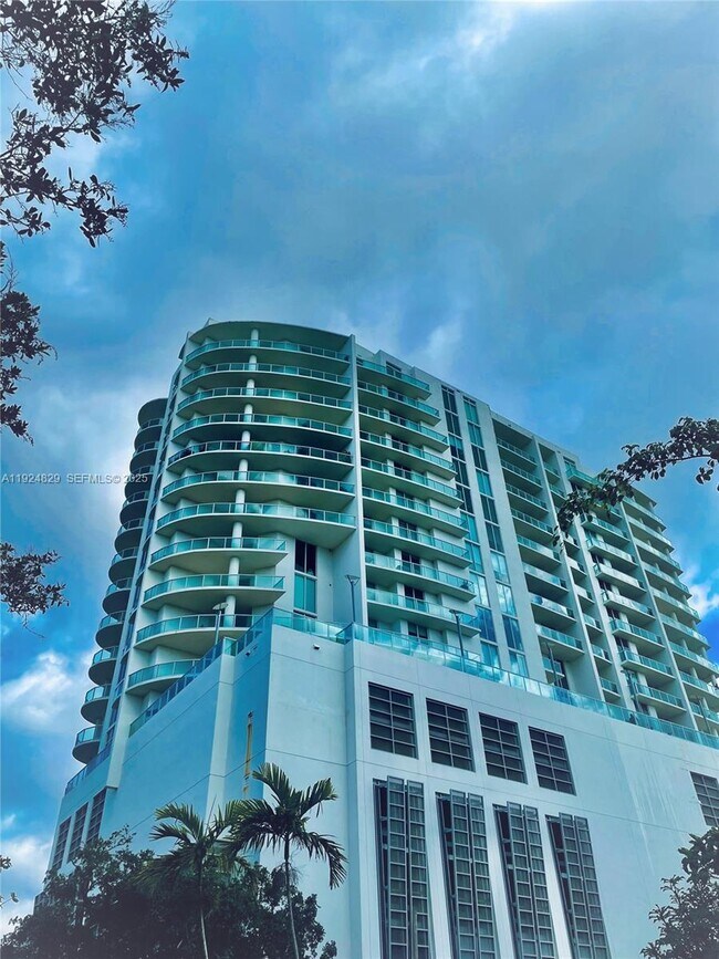 Foto del edificio - 2525 SW 3rd Ave