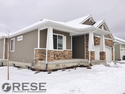 Building Photo - Stunning South Jordan Home