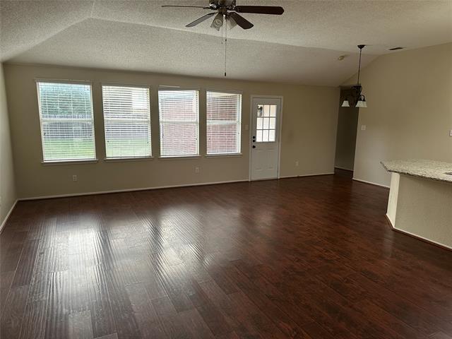 Foto del edificio - 327 Bayberry Trail