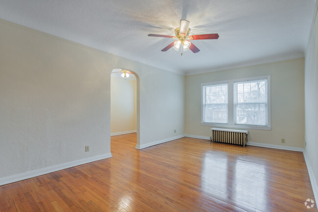 1BD 1BA 700 - 750 sq. ft. - Parkside