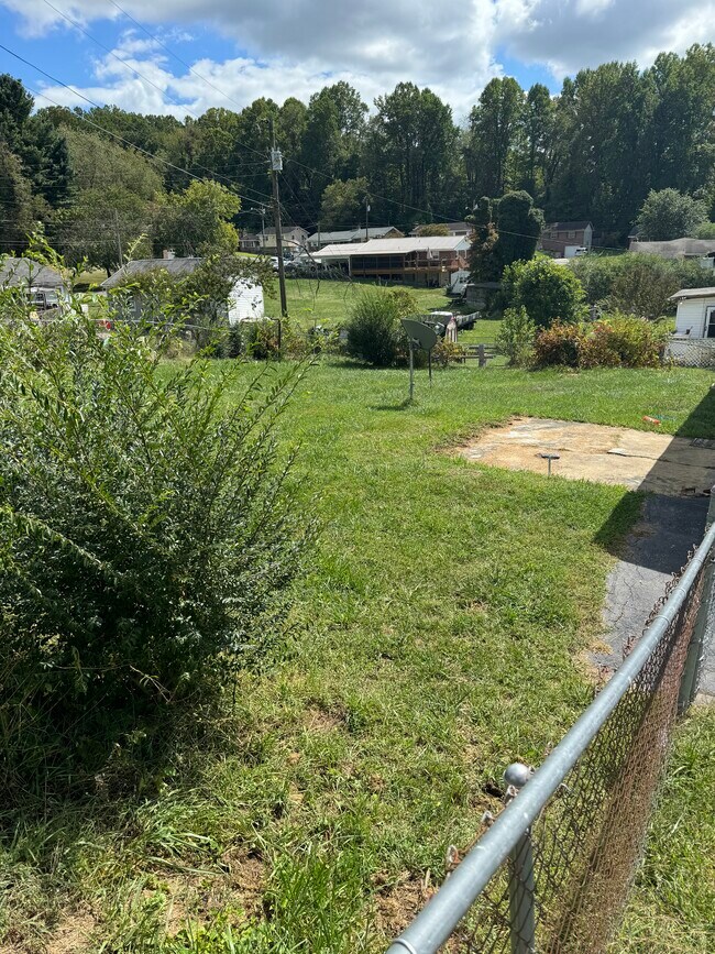 Building Photo - 271 Coventry Ct