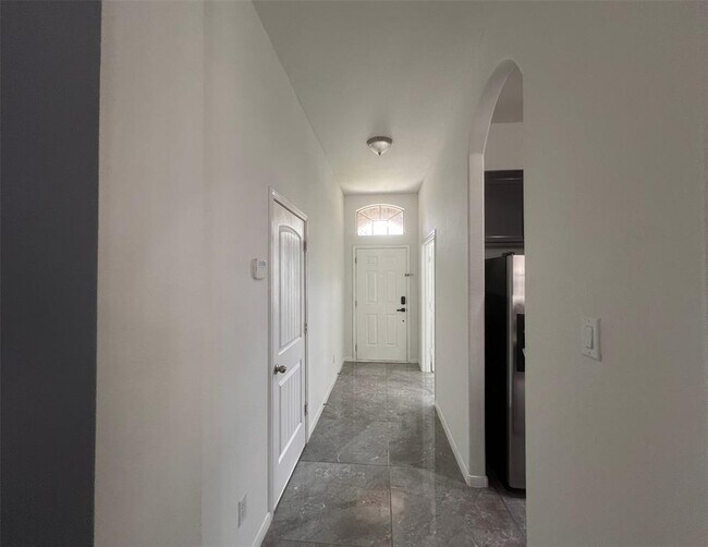 Building Photo - 2538 Montana Blue Dr