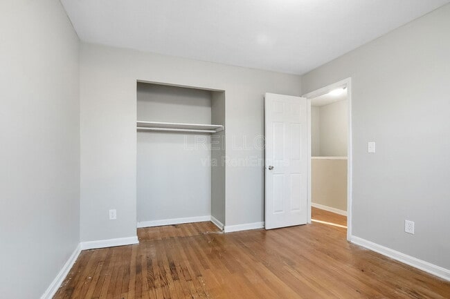 Foto del edificio - 5011 Wabash Pl