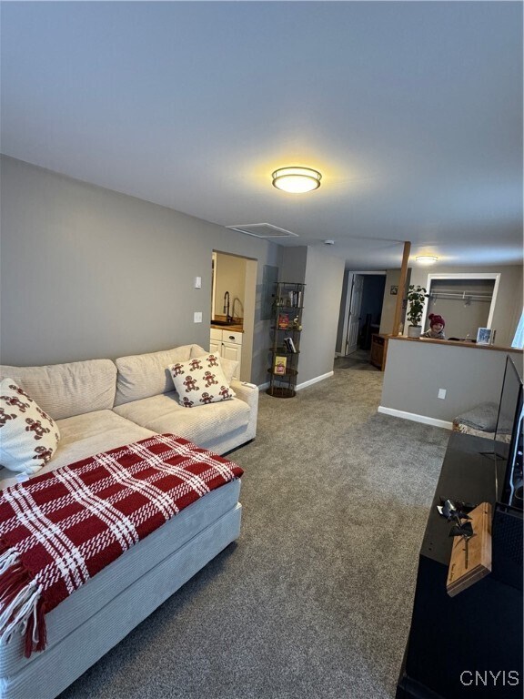 Foto del edificio - 3676 NY-12B