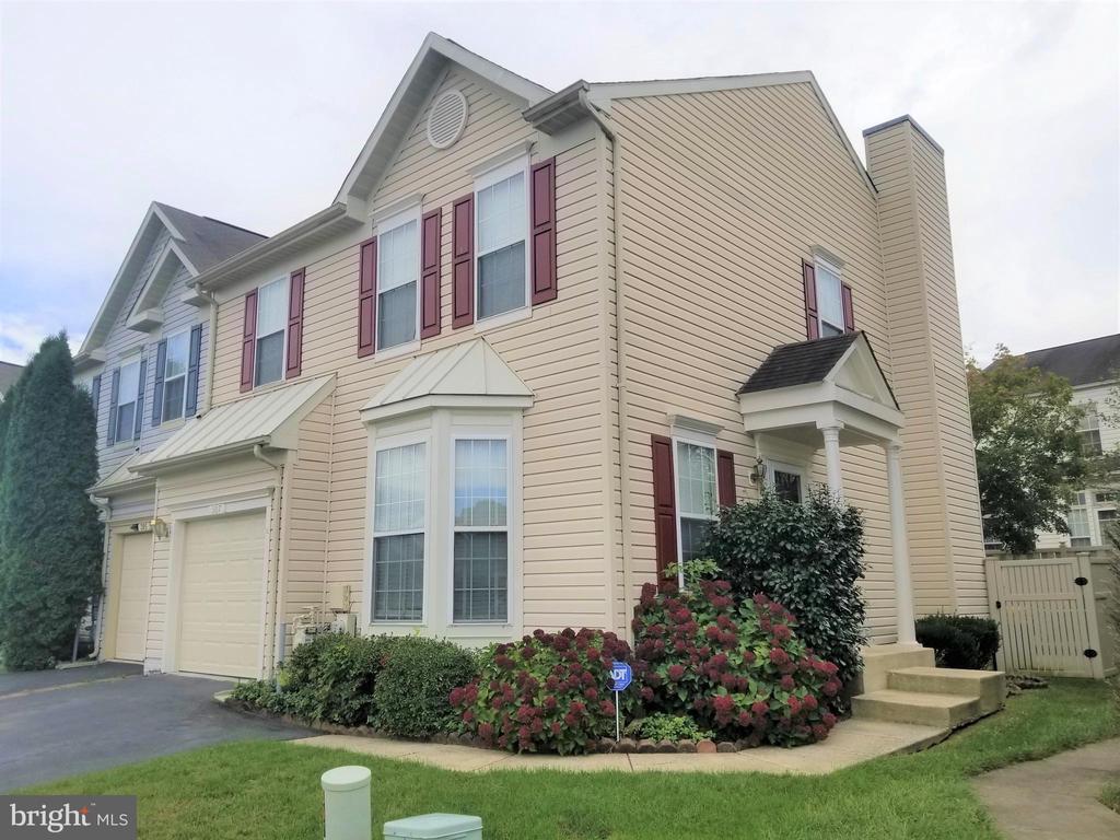 Foto principal - 307 Timberbrook Ct