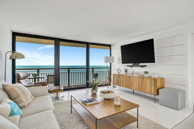 Foto del edificio - 3000 N Ocean Dr