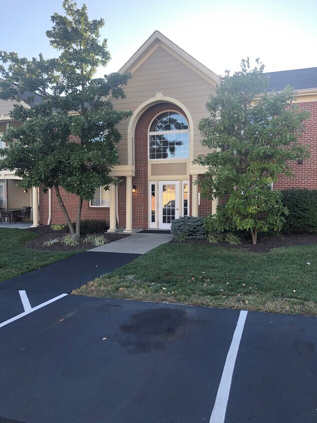 7319 Chatham Ct Unit H, West Chester, OH 45069 Condo for Rent in West