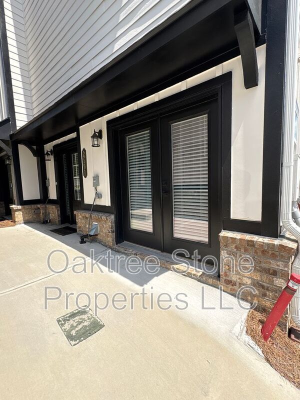 Foto del edificio - 2591 Ocean Dr NW
