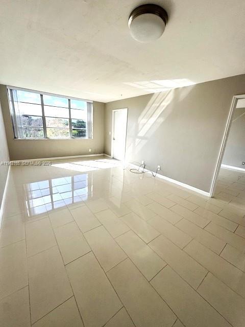 Foto del edificio - 9470 Live Oak Pl