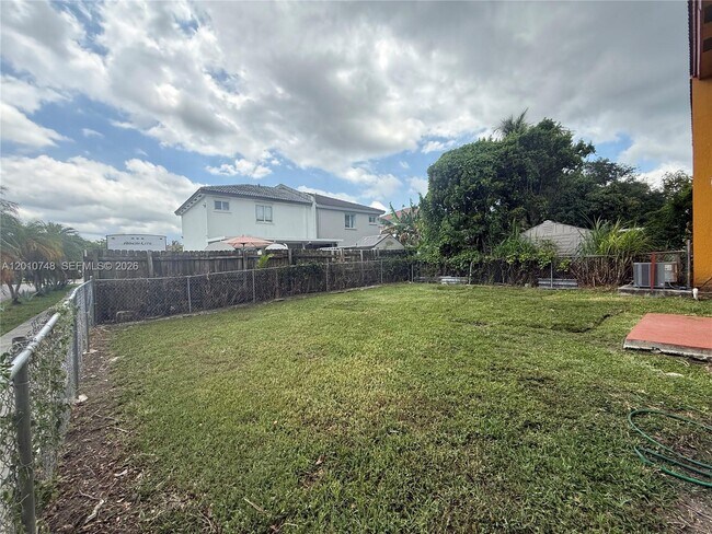 Foto del edificio - 13414 SW 263rd St