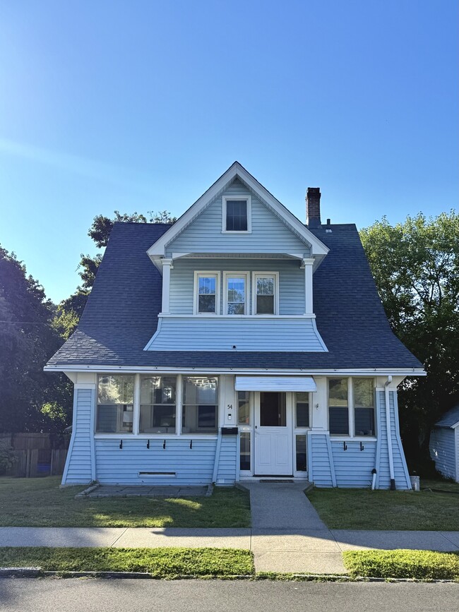 Building Photo - 54 Maple Ave