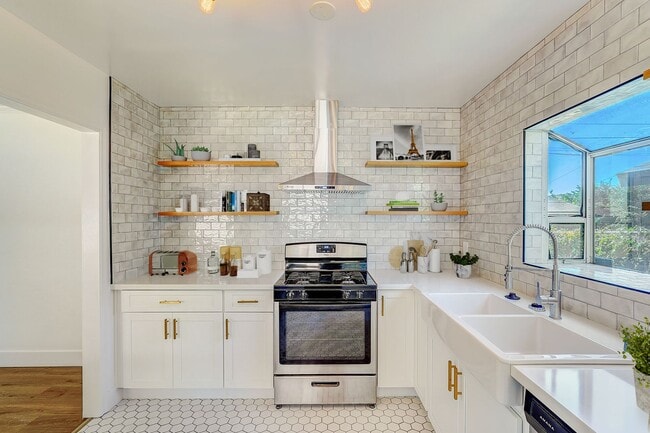 Photo - 2909 Cimarron St Apartment