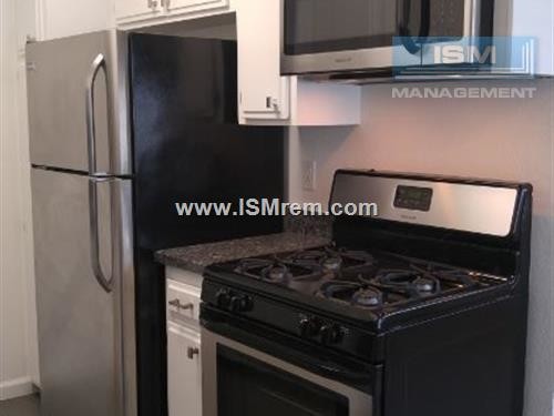 Building Photo - 14417 Tiara St