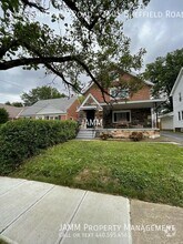 Building Photo - 1405 Sheffield Rd