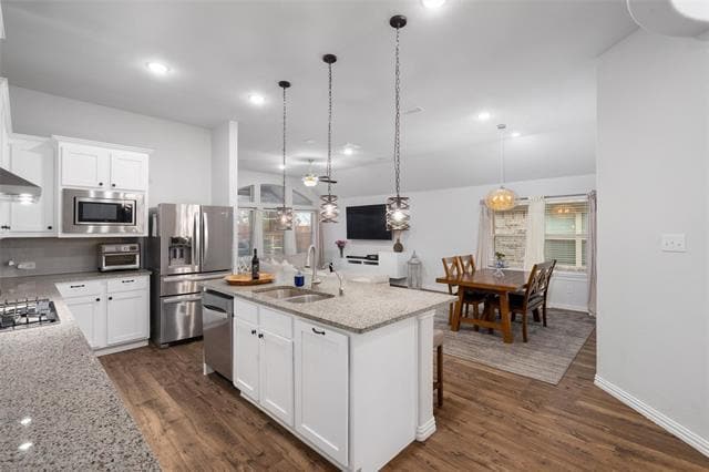 Foto del edificio - 2723 Willow Ln