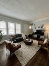 Building Photo - 177 W Rundell St