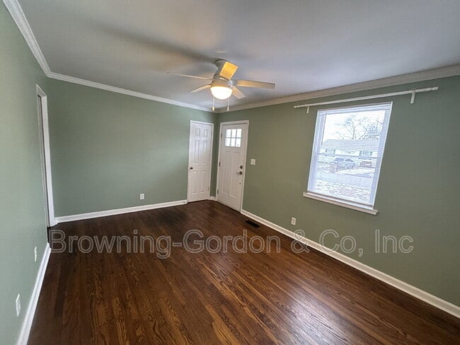 Building Photo - 5817 Carl Pl