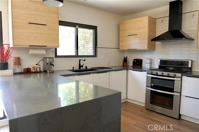 Foto del edificio - 710 W Spruce Ave
