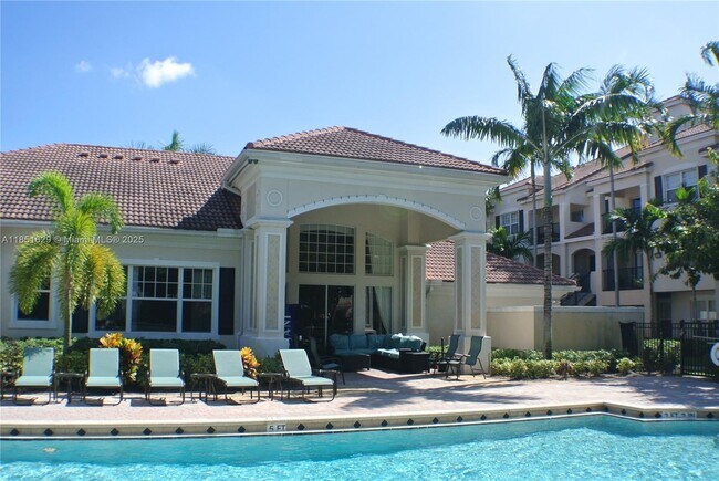 Foto del edificio - 5980 W Sample Rd