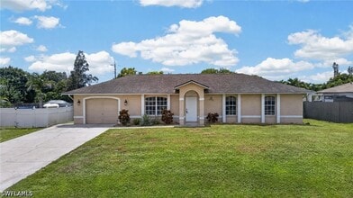 Building Photo - 18560 Holly Rd